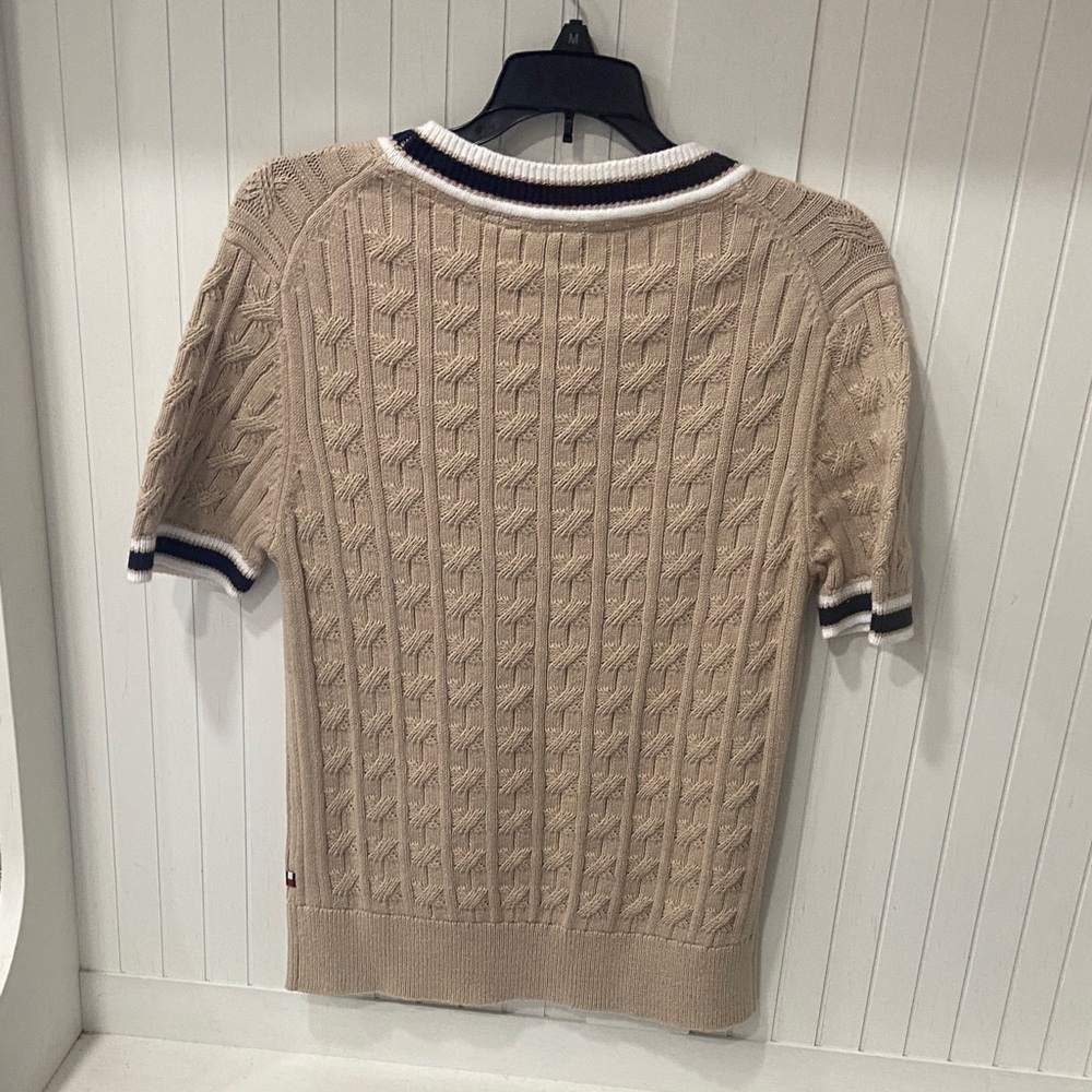 Tommy Hilfiger Men's Tan Cable Knit Crewneck Sweater - Picture 2 of 3